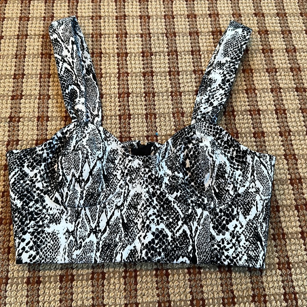 Black & White Crop Top from NBD